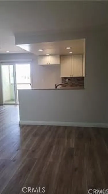 3958 Green Ave Los Alamitos, CA 90720