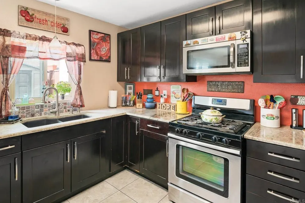 1324 Villa Tempra Drive Chula Vista, CA 91911