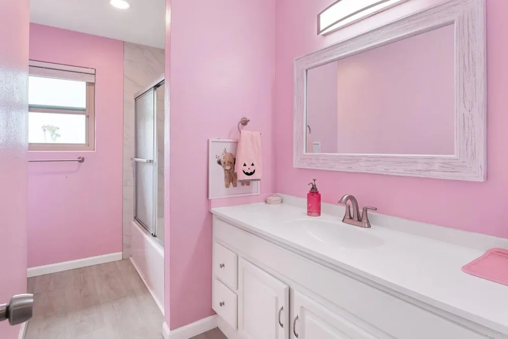1324 Villa Tempra Drive Chula Vista, CA 91911
