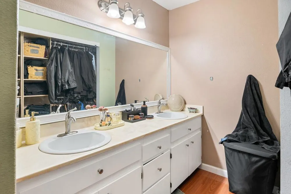 1324 Villa Tempra Drive Chula Vista, CA 91911