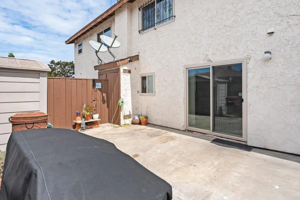 1324 Villa Tempra Drive Chula Vista, CA 91911