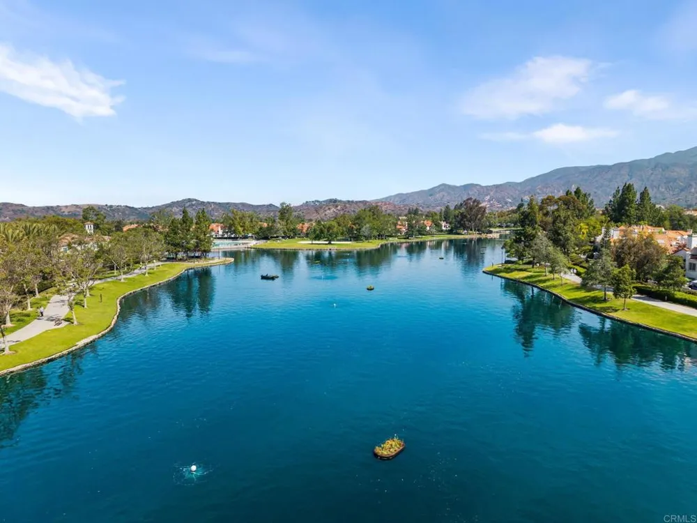 169 Montana del Lago Rancho Santa Margarita, CA 92688