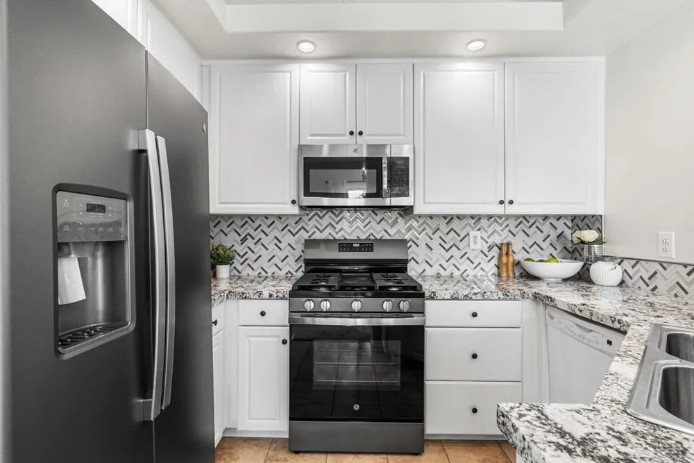 169 Montana del Lago Rancho Santa Margarita, CA 92688