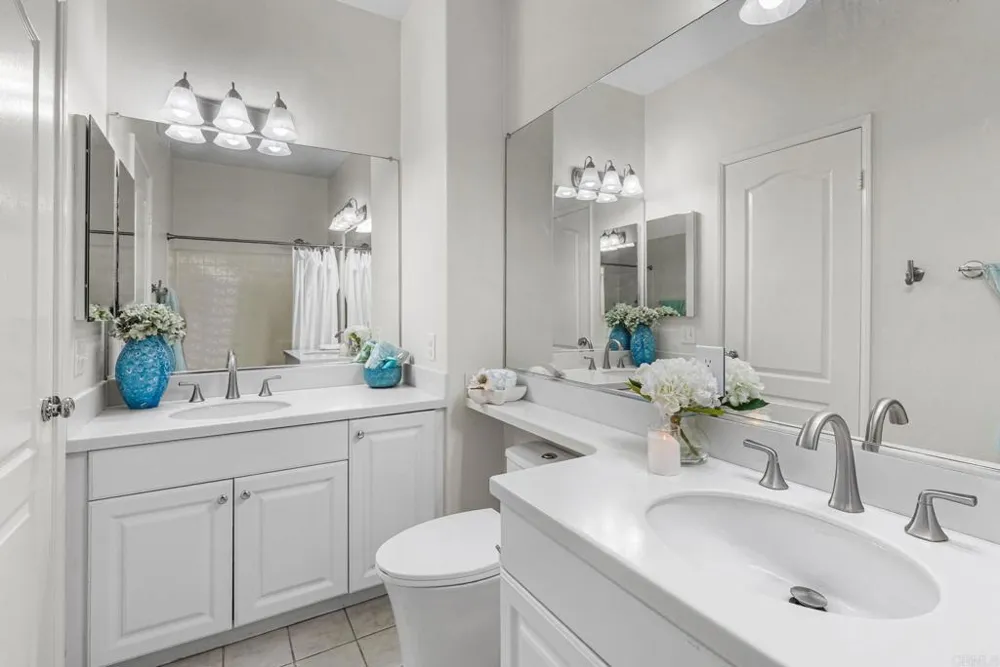 169 Montana del Lago Rancho Santa Margarita, CA 92688