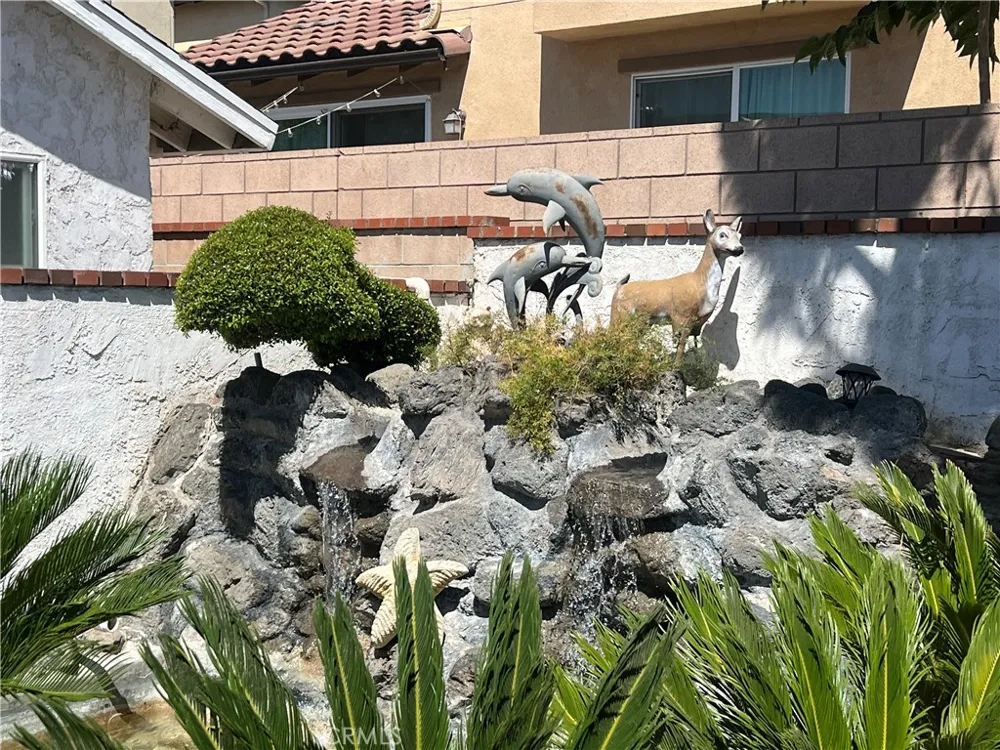 5538 W Carlton Ontario, CA 91762
