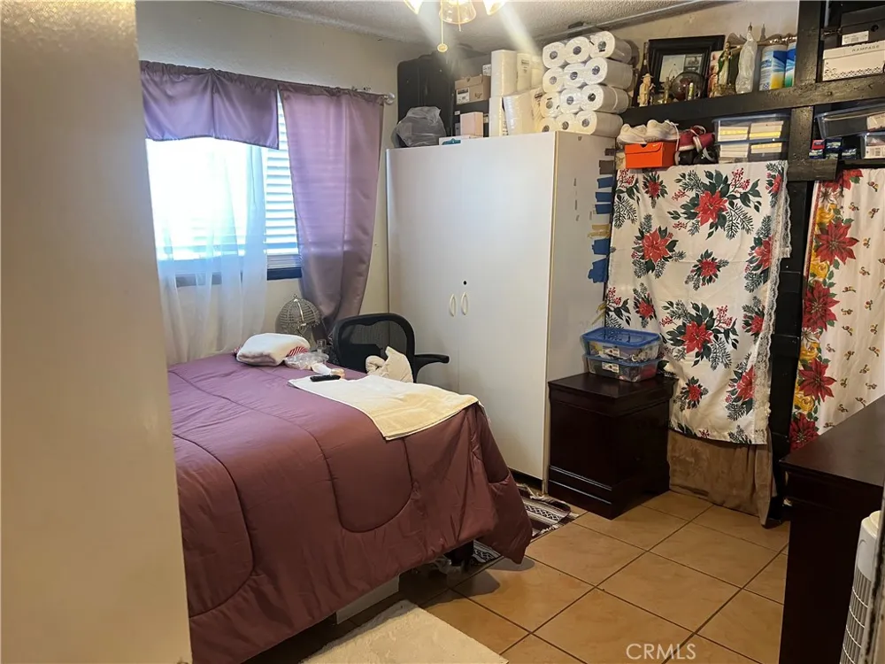 5538 W Carlton Ontario, CA 91762
