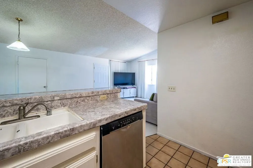 33434 Navajo Trail Cathedral City, CA 92234