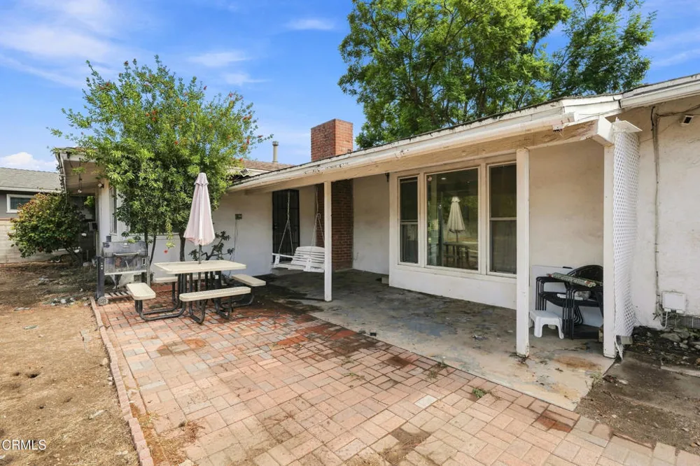 905 W La Canada Verdugo Road Pasadena, CA 91103