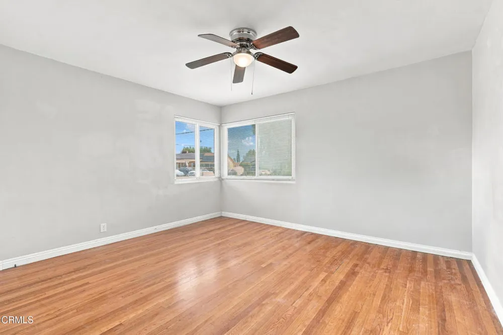 905 W La Canada Verdugo Road Pasadena, CA 91103