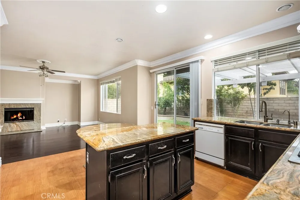 2550 Reynolds Drive Tustin, CA 92782