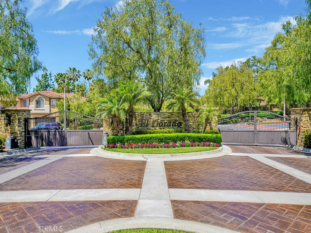 2550 Reynolds Drive Tustin, CA 92782