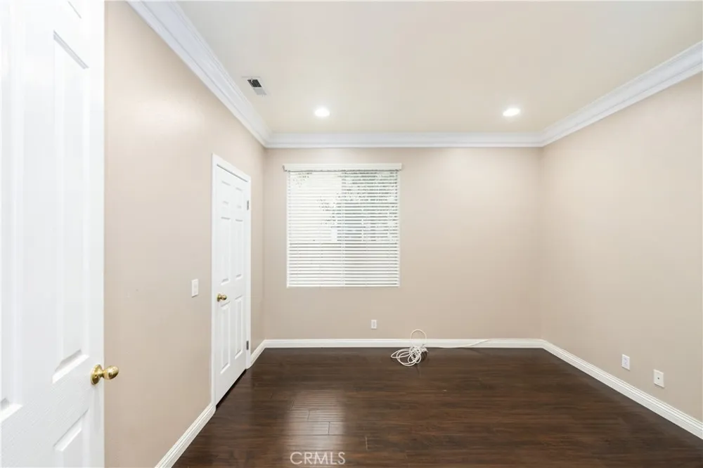 2550 Reynolds Drive Tustin, CA 92782