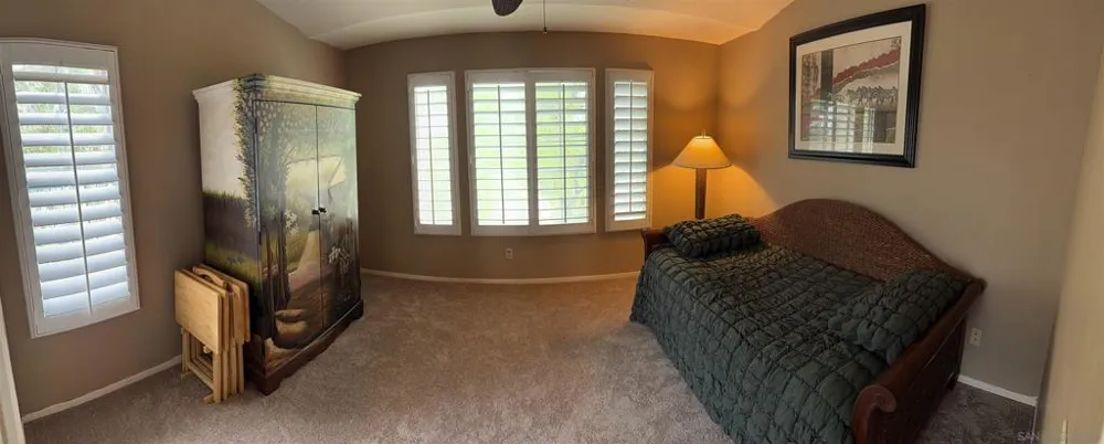 18577 caminito pasadero #422 San Diego, CA 92128