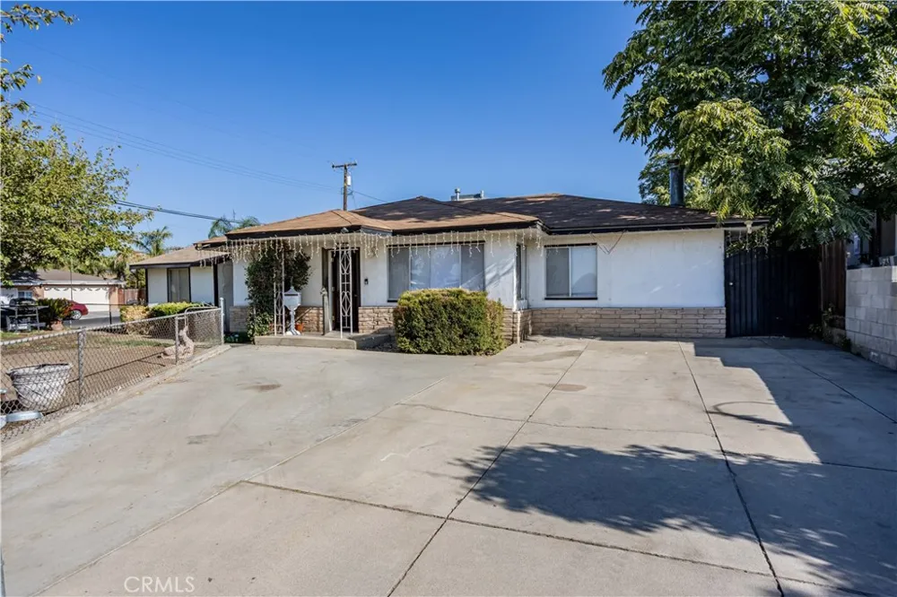 701 Normandy Bakersfield, CA 93306