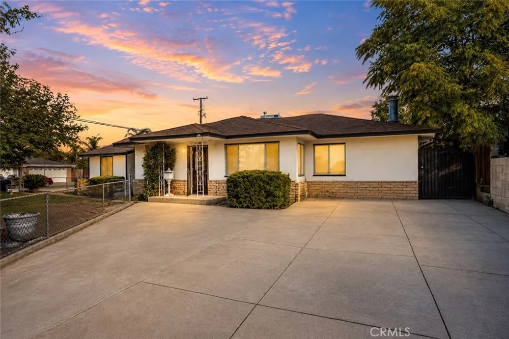 701 Normandy Bakersfield, CA 93306
