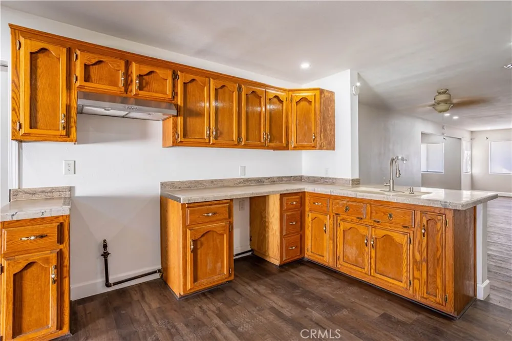 701 Normandy Bakersfield, CA 93306