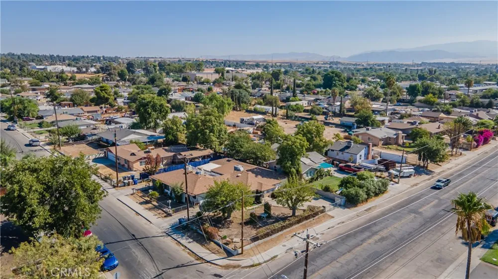 701 Normandy Bakersfield, CA 93306