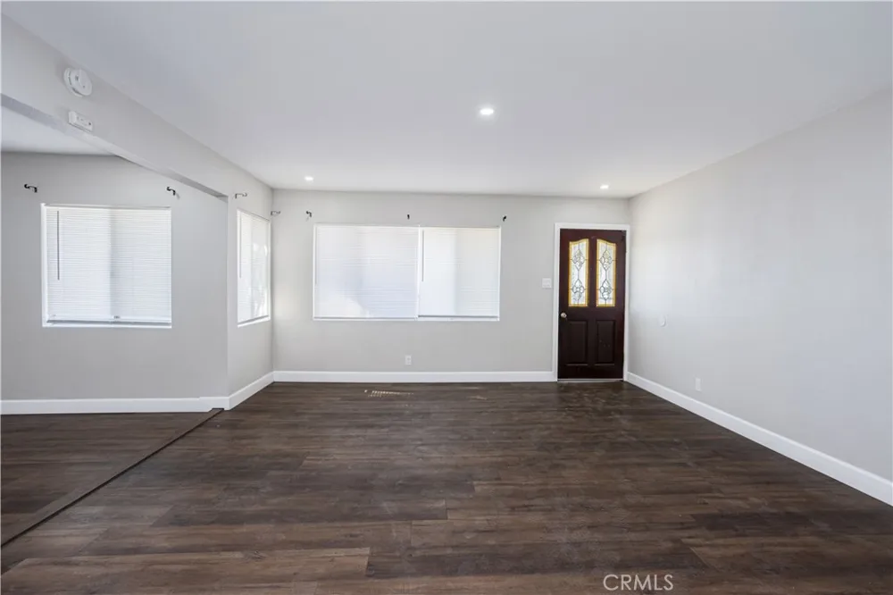701 Normandy Bakersfield, CA 93306