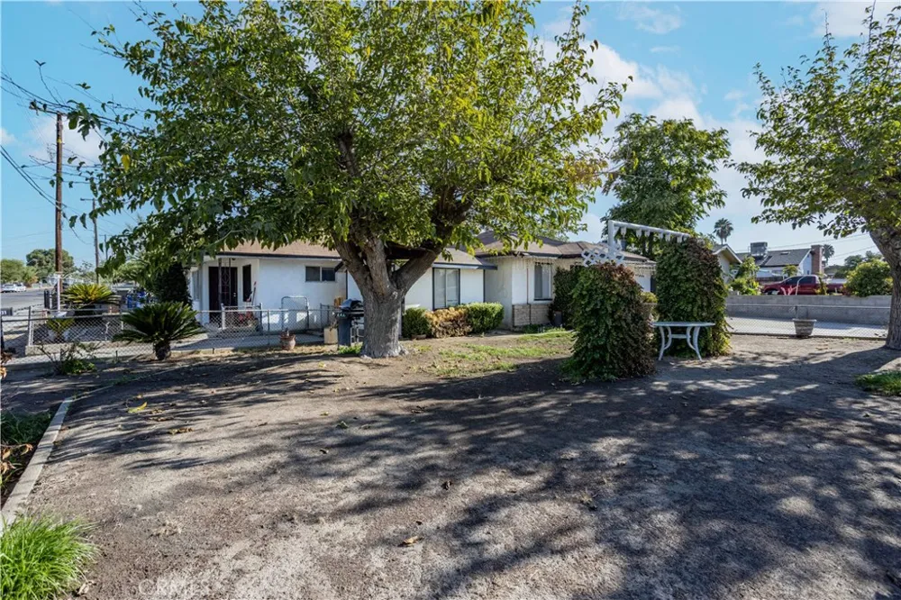 701 Normandy Bakersfield, CA 93306