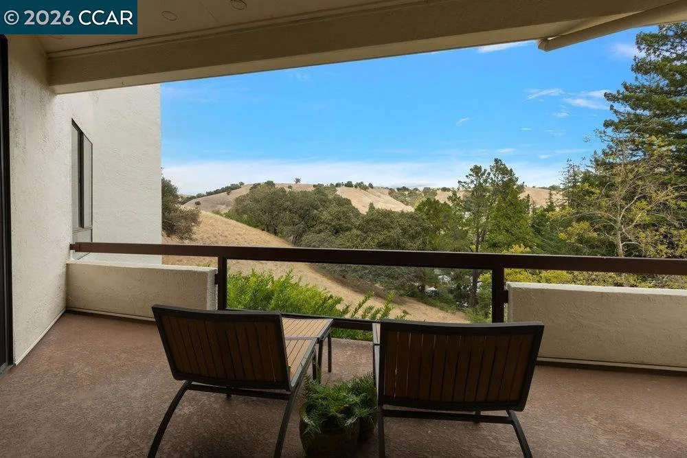 3288 Terra Granada Dr #3A Walnut Creek, CA 94595