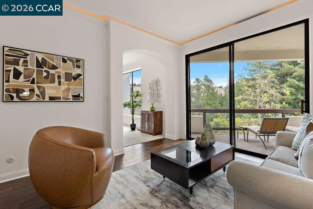 3288 Terra Granada Dr #3A Walnut Creek, CA 94595