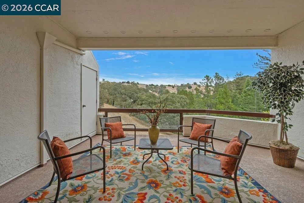 3288 Terra Granada Dr #3A Walnut Creek, CA 94595