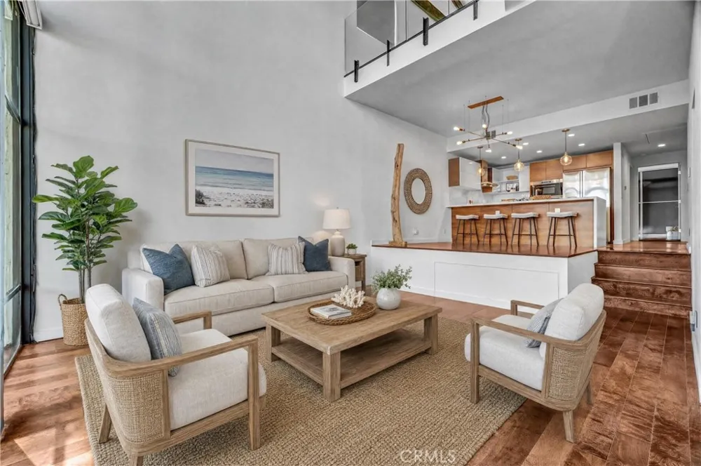 5308 Marina Pacifica S Long Beach, CA 90803