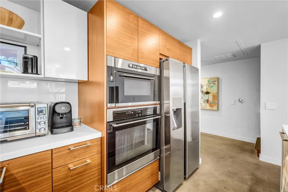 5308 Marina Pacifica S Long Beach, CA 90803