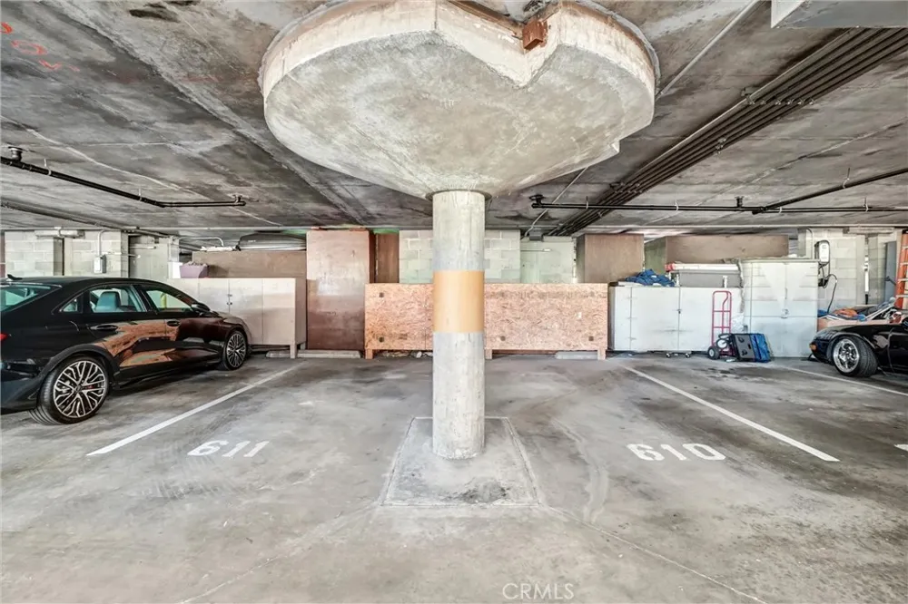 5308 Marina Pacifica S Long Beach, CA 90803