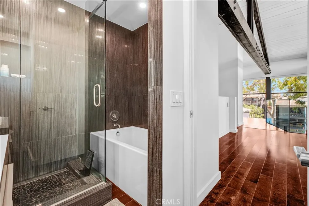 5308 Marina Pacifica S Long Beach, CA 90803