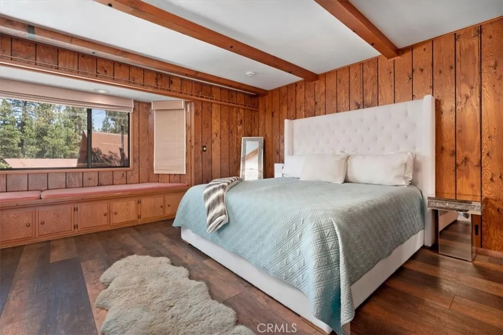 335 Scandia Big Bear Lake, CA 92315