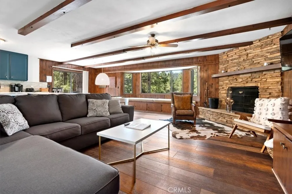 335 Scandia Big Bear Lake, CA 92315