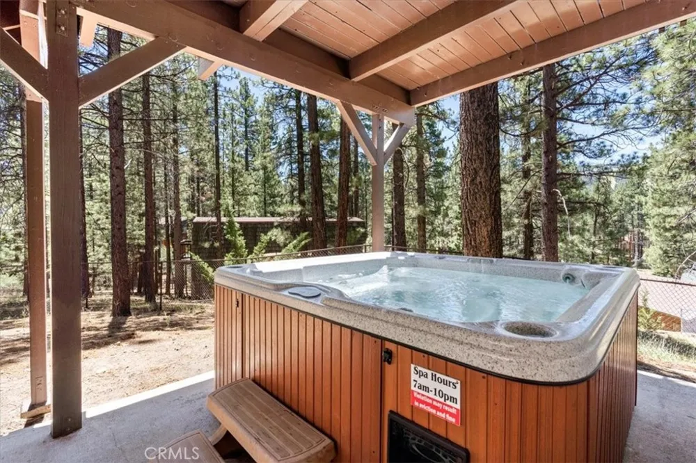 335 Scandia Big Bear Lake, CA 92315