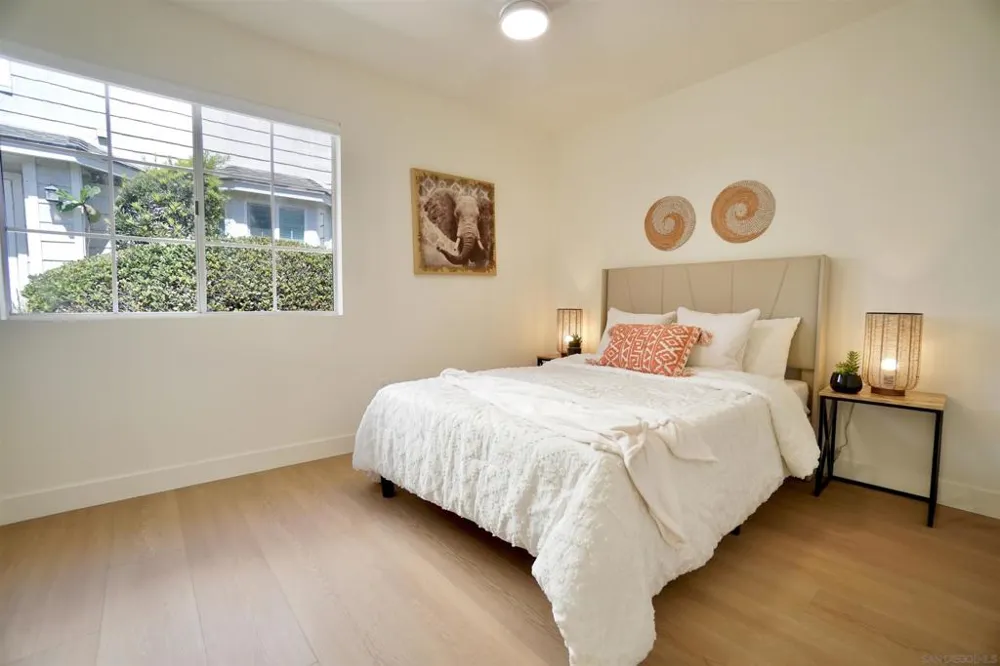 2877 Sanford Lane Carlsbad, CA 92010