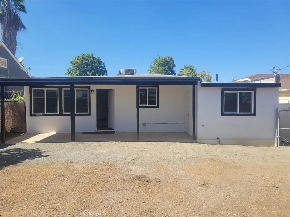 33174 Tetterington Lake Elsinore, CA 92530