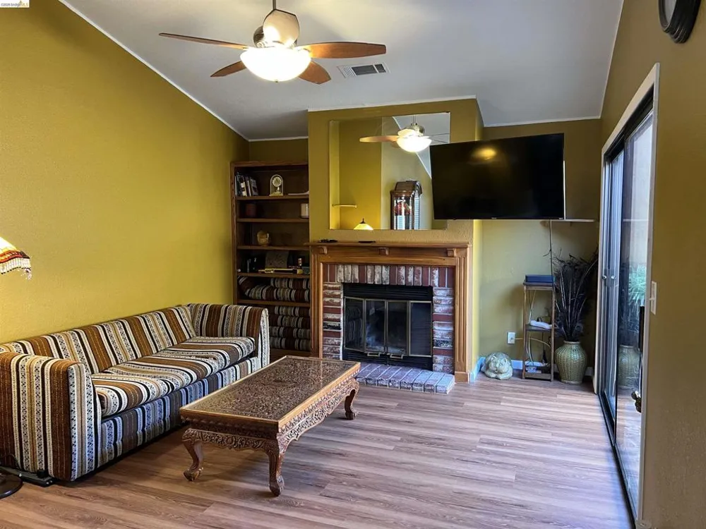 1800 Santa Fe St Oakley, CA 94561