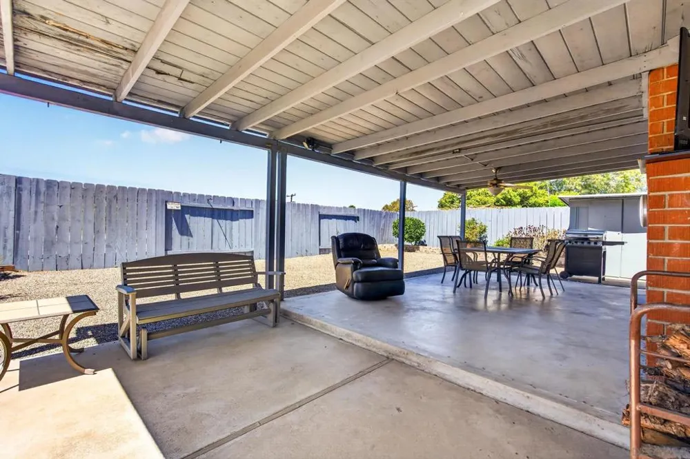 13810 Tobiasson Rd. Poway, CA 92064