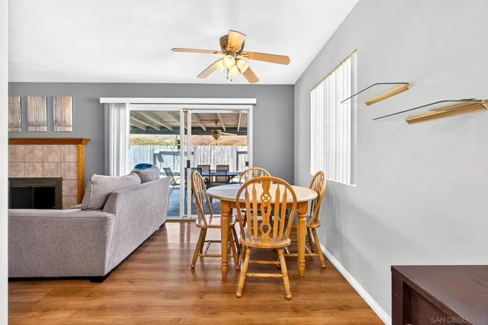 13810 Tobiasson Rd. Poway, CA 92064