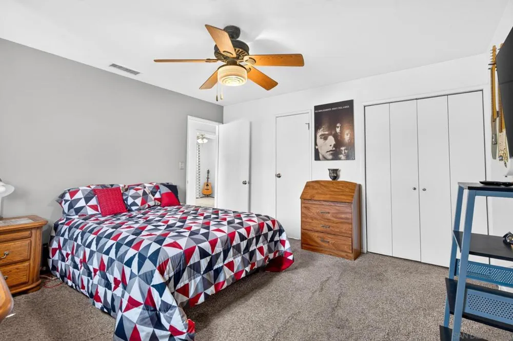13810 Tobiasson Rd. Poway, CA 92064