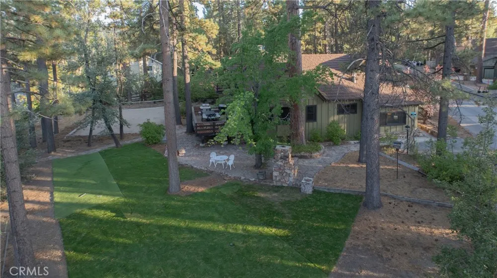 40153 Lakeview Drive Big Bear Lake, CA 92315