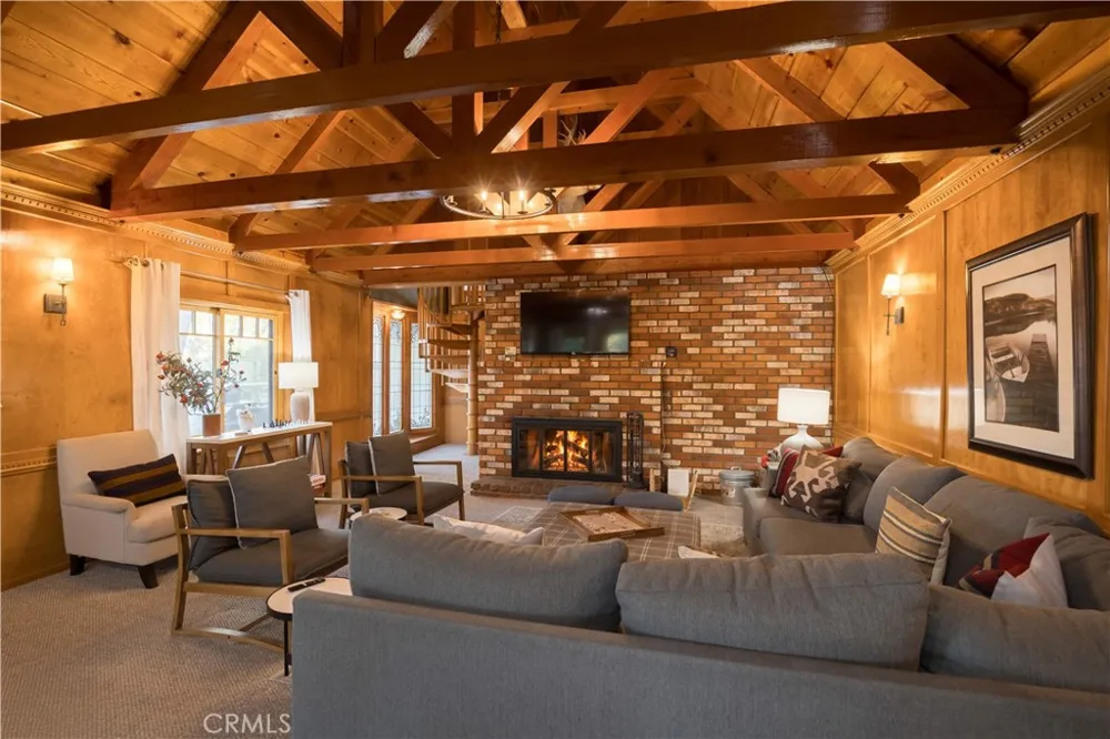 40153 Lakeview Drive Big Bear Lake, CA 92315