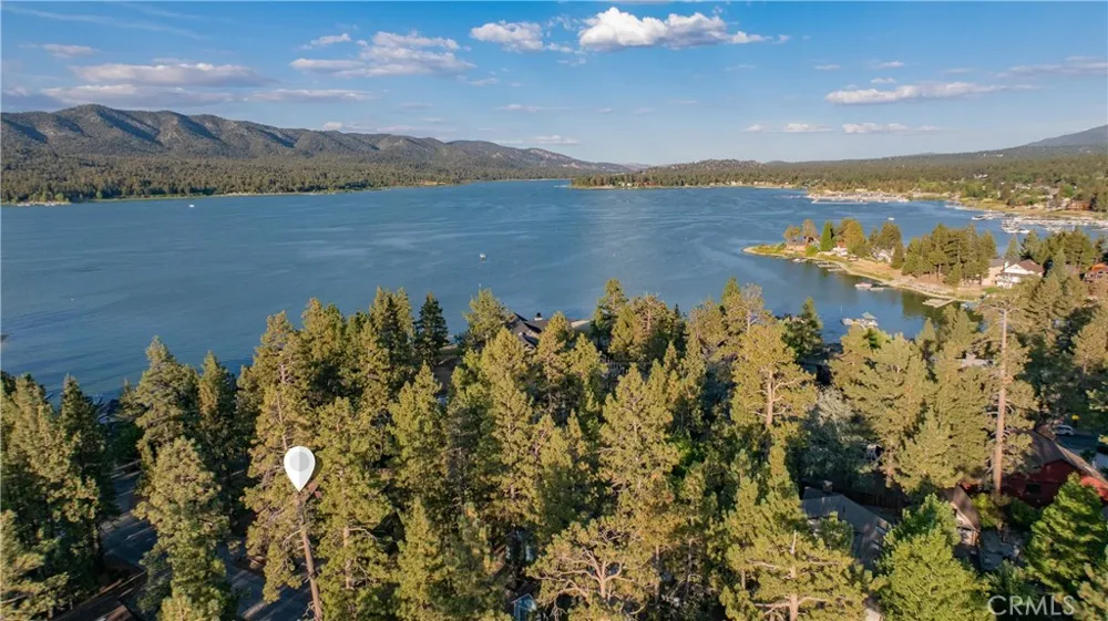 40153 Lakeview Drive Big Bear Lake, CA 92315