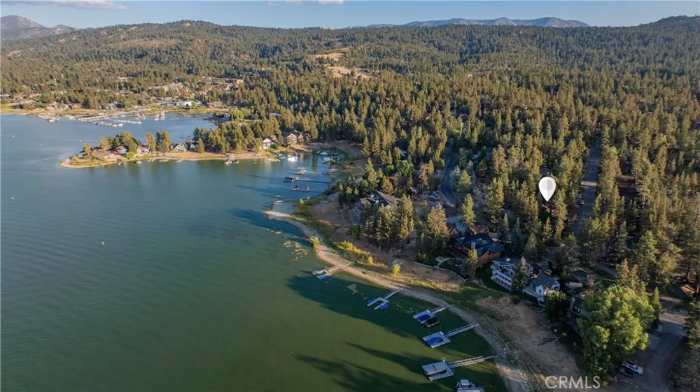 40153 Lakeview Drive Big Bear Lake, CA 92315