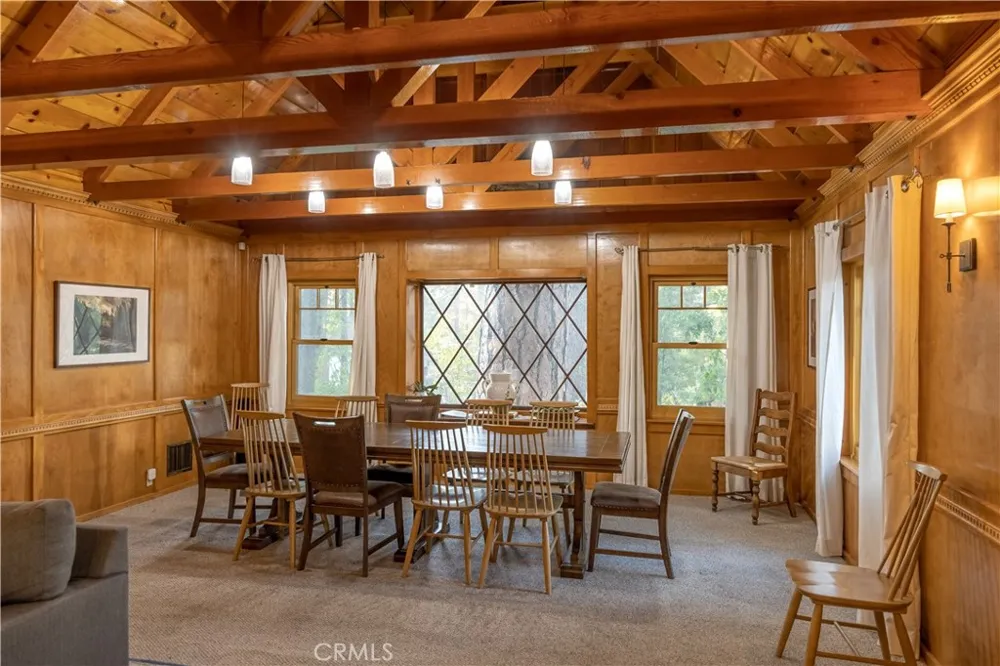 40153 Lakeview Drive Big Bear Lake, CA 92315