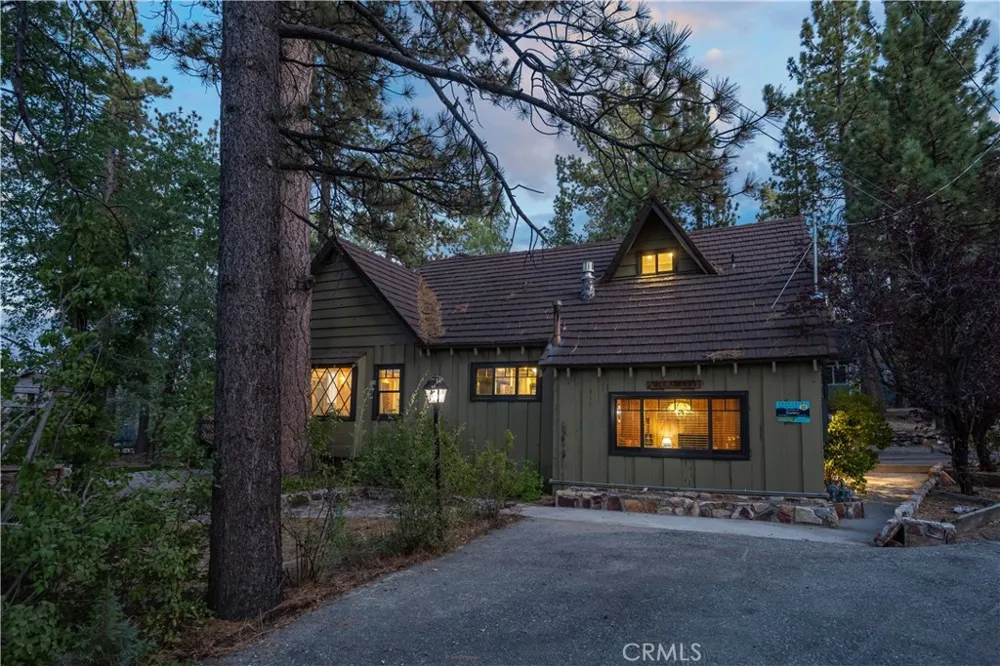 40153 Lakeview Drive Big Bear Lake, CA 92315