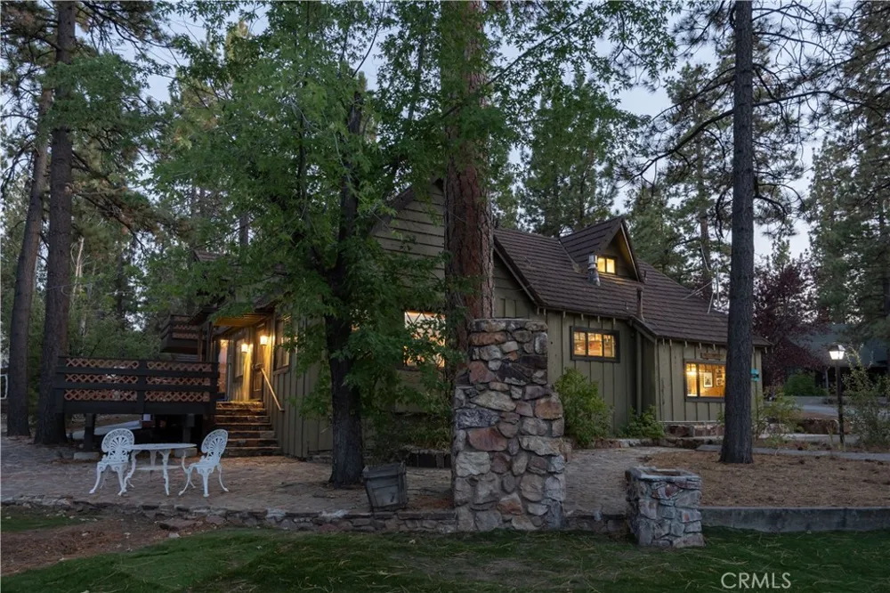 40153 Lakeview Drive Big Bear Lake, CA 92315