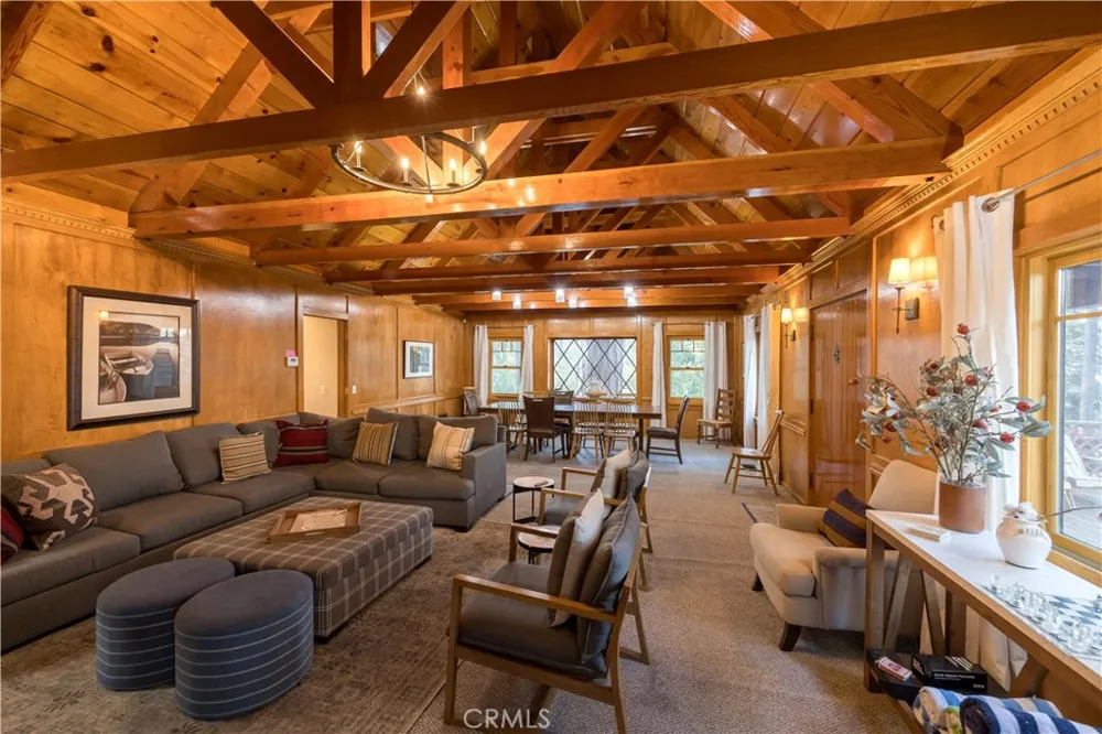40153 Lakeview Drive Big Bear Lake, CA 92315