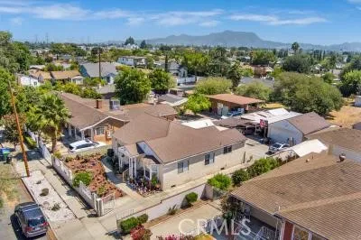 11216 Erwin Street North Hollywood, CA 91606