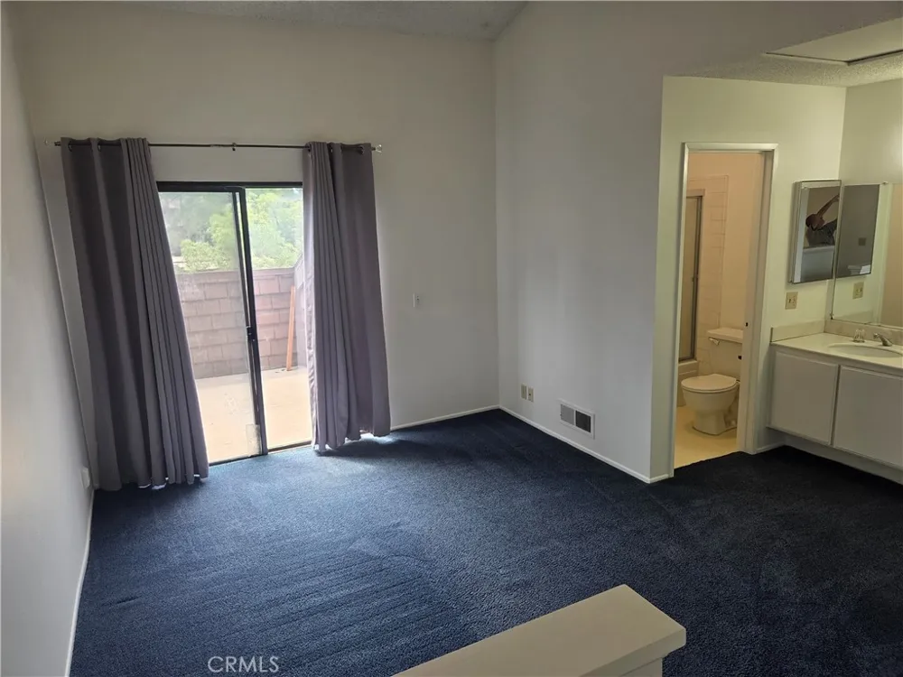 2755 Quail Ridge Circle #CI37 Fullerton, CA 92835