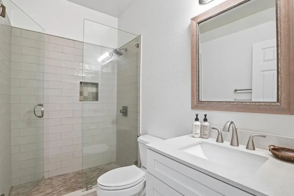 132 Amesport Half Moon Bay, CA 94019